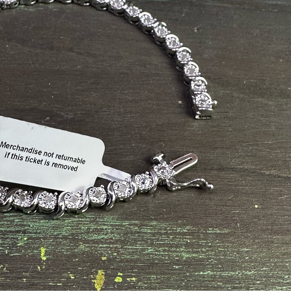 ‎ Diamond Tennis Bracelet 1/2 carat - Picture 6 of 9